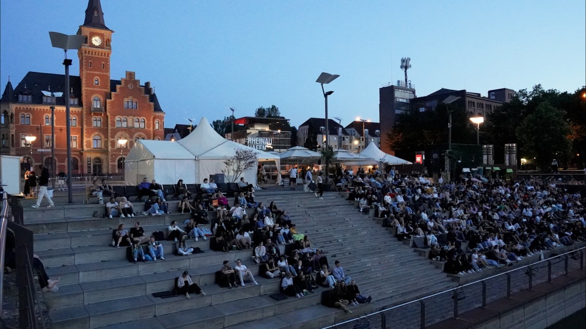 HDI_OpenAirKino_night